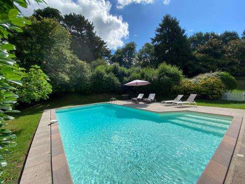 Photo de la galerie de l'établissement Peritxenea avec piscine, à Saint-Pée-sur-Nivelle