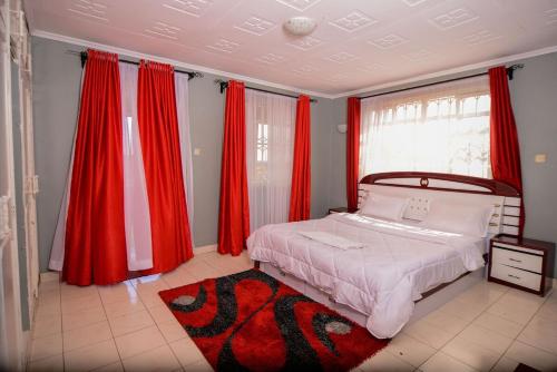Φωτογραφία από το άλμπουμ του Sifa House - The Family Damside Escape with Amazing Views σε Ruiru