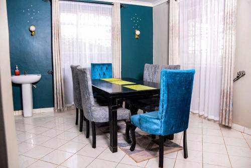 Φωτογραφία από το άλμπουμ του Sifa House - The Family Damside Escape with Amazing Views σε Ruiru