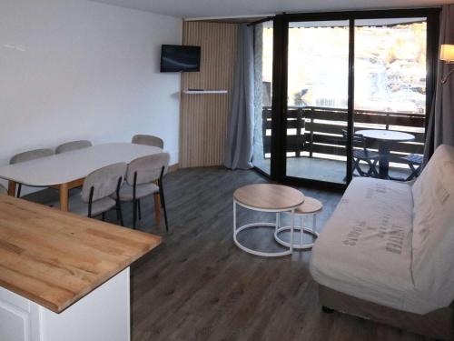 Appartement 2 pièces, 6 pers. aux Orres avec balcon - FR-1-322-171