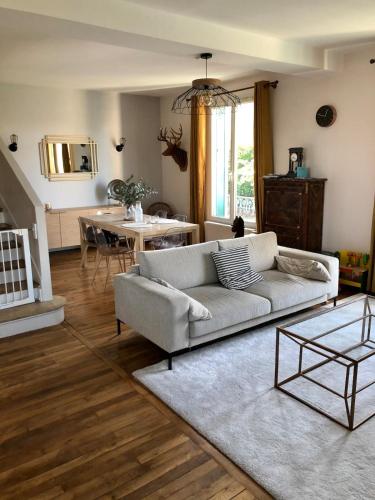 Magnifique maison familiale proche de Paris et Orly aéroport