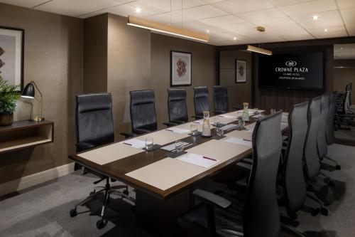 Kawasan bisnes dan/atau bilik persidangan di Crowne Plaza Stratford-upon-Avon by IHG