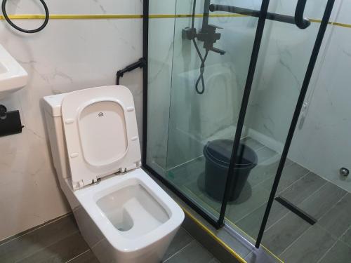 Bilik mandi di Grazioli 2Bedroom Apartment 'Milan'
