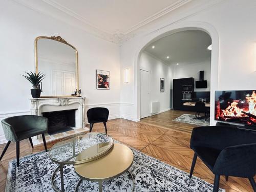 3 Lenoir Grand T3 luxueux au centre-ville 4 pers