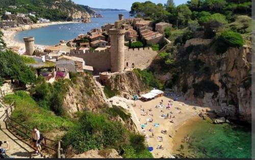 Fotografie z fotogalerie ubytování San Jordi Tossa de Mar v destinaci Tossa de Mar