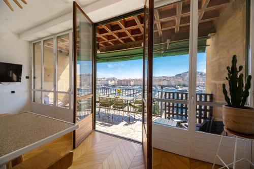 Superbe Appartement, vue Notre Dame de la Garde, Vieux port