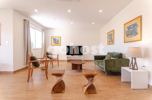 Modern and stylish 3 bed apt in Villa Morra