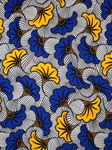 un schéma répété de fleurs bleues et jaunes dans l'établissement Maison, à Rousson