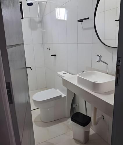 Koupelna v ubytování AP 5 C/Garagem>Ar>Wifi>Cozinha>Tv Disney+>Pet free