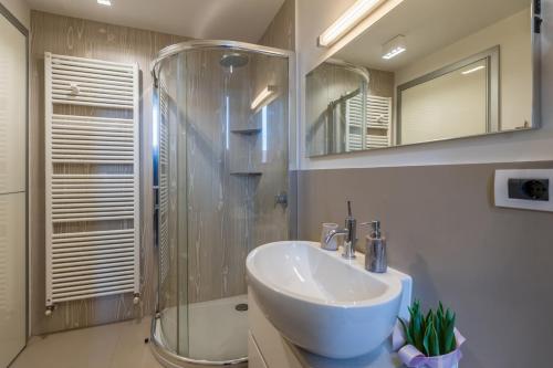 Navigli-Duomo - Design Apartment, Netflix, Wi-Fi