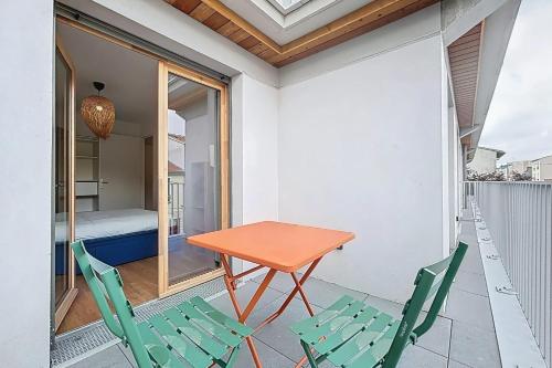 Photo de la galerie de l'établissement Spacious apartment with rooftop, à Montreuil