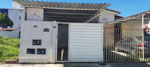 Bangunan di mana terletaknya rumah percutian