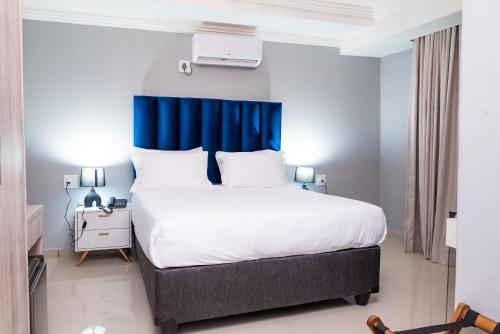 Letto o letti in una camera di The Luthe