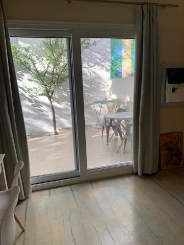 Gallery image of Antonios Hotel Apartments in Matala