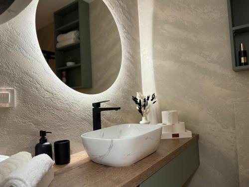 Apartment Castanea, Lovran, Opatija riviera