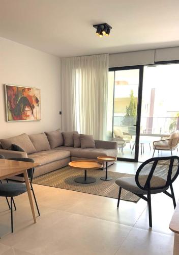 201 Lux Suite Tower206