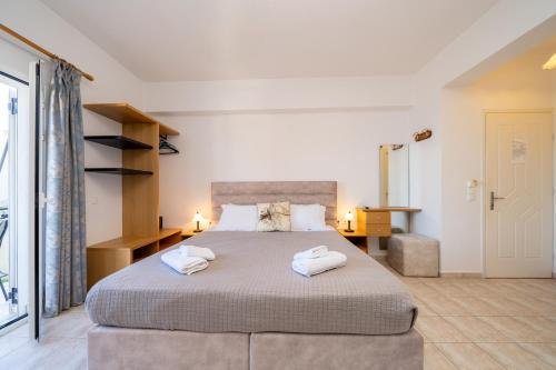 Gallery image of Dimitris Studios in Karavomylos