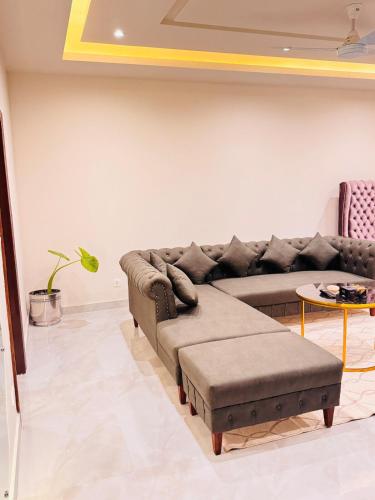 Gambar di galeri bagi Luxury Apartment in Abbottabad di Abbottābād