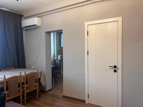 Apartment in Downtown Yerevan - Nar-Dos Street