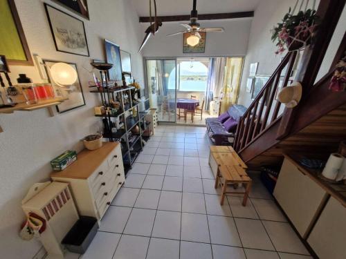 Photo de la galerie de l'établissement Résidence Les Terrasses Du Soleil - 2 Pièces mezzanine 6 couchages PORT LEUCATE. Réf: 4TS_77D1 MAE-9641, à Leucate