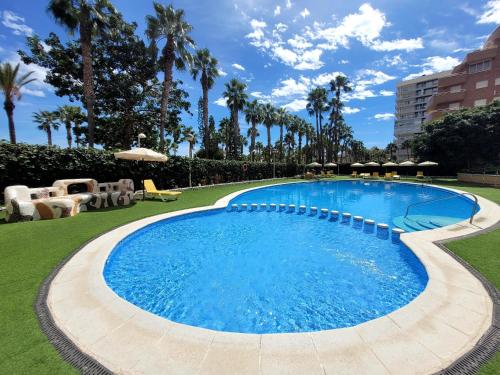 Swimmingpoolen hos eller tæt på CasesAlMar-Apartamento Acapulco II