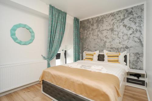 Ліжко або ліжка в номері Grey Boutique Hotel Palas