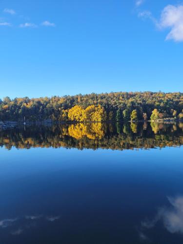 Fotografie z fotogalerie ubytování Stugan Hultet v destinaci Hjälteby