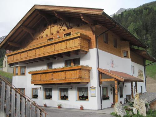 El edificio en el que está la posada