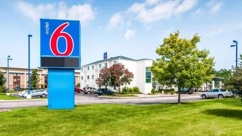 Motel 6-Joliet, IL - Chicago - I-55 in Naperville