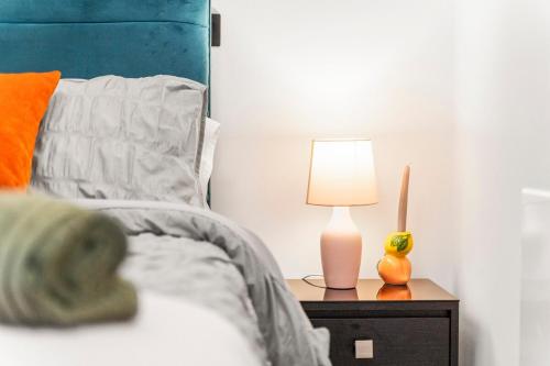 #20 2 Bed 2 Bath Balcony Lux Digbeth Apt - Sleeps 6 - Perfect for contractors and Families photo 12