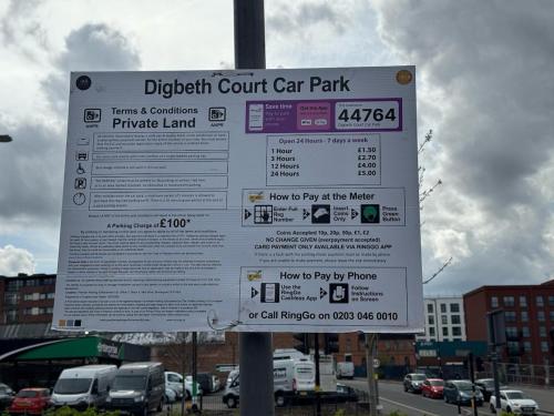 #20 2 Bed 2 Bath Balcony Lux Digbeth Apt - Sleeps 6 - Perfect for contractors and Families photo 16
