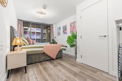 #20 2 Bed 2 Bath Balcony Lux Digbeth Apt - Sleeps 6 - Perfect for contractors and Families photo 23