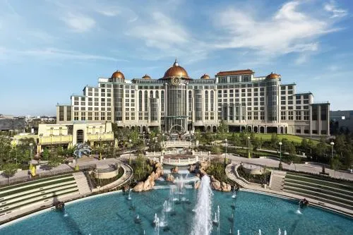 Universal Helios Grand Hotel, a Loews Hotel photo 1