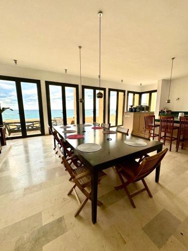 House of Paradise - Villa en bord de mer