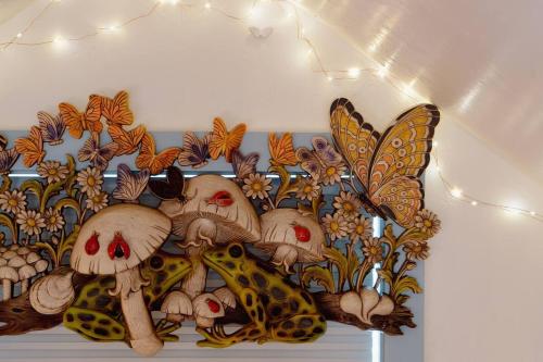 Φωτογραφία από το άλμπουμ του Alice in Wonderland Pocono Home σε Honesdale