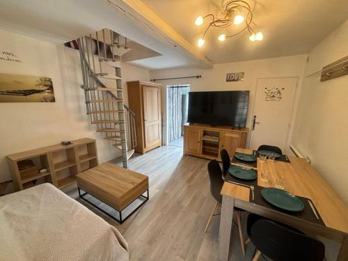 Charmante Maison Wifi télé 65 pouces netflix