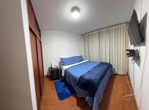 TV a/nebo společenská místnost v ubytování Hotel Dorado - Cerca al Aeropuerto - Habitación 201