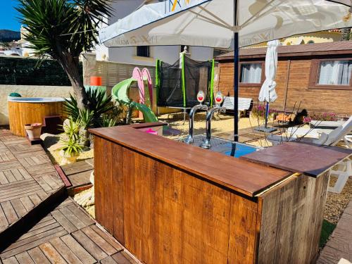 Galería fotográfica de Calpe chalet privado piscina a 5min de la playa y centro jacuzzi barbacoa wifi aire en Calpe