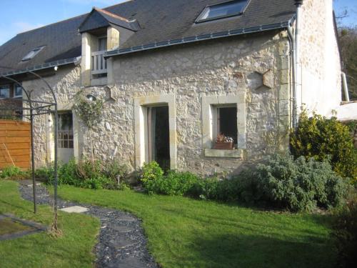 Jolie maison en pierre avec jardin privatif, proche de la Loire et des châteaux, animaux bienvenus - FR-1-622-23