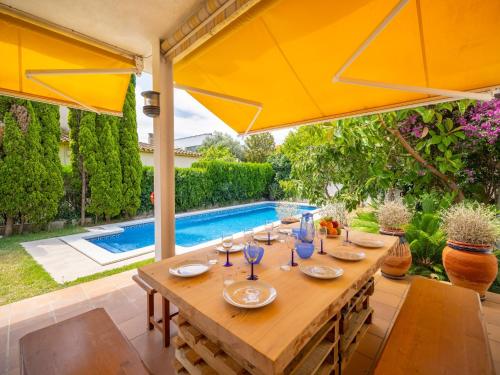 Billede fra billedgalleriet på Villa in L Escala with Private Pool & Beaches i L'Escala