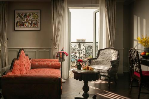 Posezení v ubytování La Mejor Indochine Hotel