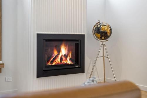 Φωτογραφία από το άλμπουμ του Pod Three - Luxurious 1 King Bedroom σε Mount Gambier