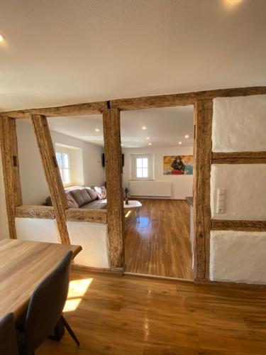 Una cama o camas en una habitación de Ferienwohnung Scheuring 1 OG rechts