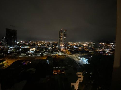 a view of a city at night with lights at Apartamento en Barrio Escalante in San José
