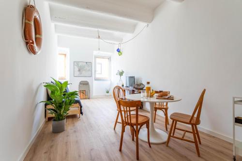 Vieux Port - L'Abri côtier