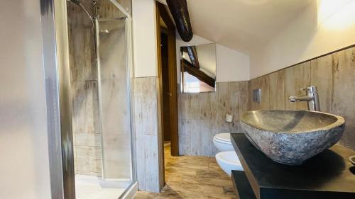 Ένα μπάνιο στο Residence Tabor