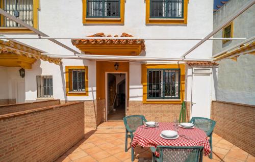 Ban công/sân hiên tại 4 Bedroom Gorgeous Home In Marbella