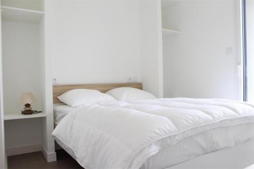 Photo de la galerie de l'établissement Appt 2 pièces LA ROCHELLE - LR340-C302, à La Rochelle