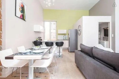 Lyon 2, Plein centre, 60m2, Place des Jacobins photo 1