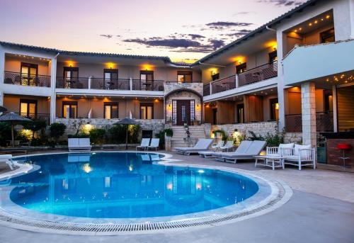 Bazén v ubytování Stamos Hotel nebo v jeho okolí